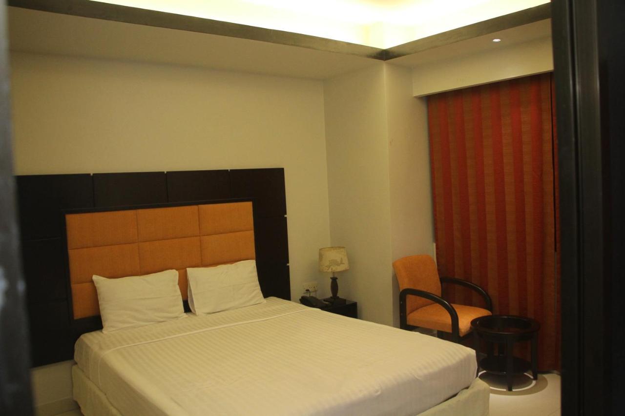Orchid Business Hotel Chittagong Extérieur photo
